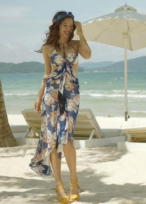 Biển là nơi nghỉ dưỡng yêu thích của Phương Trinh.