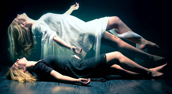 Có người lại nói rằng thời điểm cận kề cái chết là lúc con người ta khao khát sự sống nhất và muốn tạo những kỷ niệm vui vẻ cuối cùng với người thân vì vậy đã xảy ra hồi quang phản chiếu.