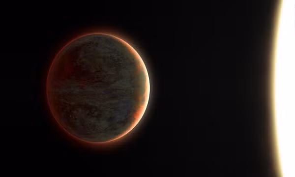 WASP-121b quay gần ngôi sao mẹ của nó hơn khoảng cách Mặt Trời - Trái Đất tới 40 lần, nên đã nhận được một nhiệt lượng khủng khiếp.