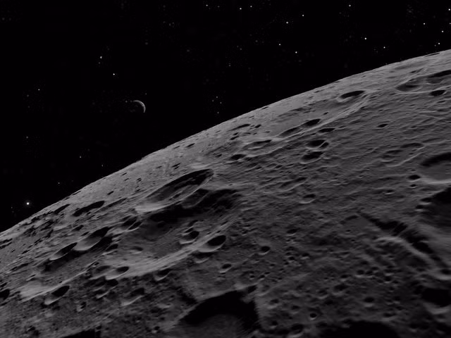 Thực chất, thủy tinh được tìm thấy rất nhiều trên Mặt Trăng. Chúng hình thành trong quá trình silicat - khoáng vật chủ yếu cấu thành nên đá - chịu nhiệt độ cao.