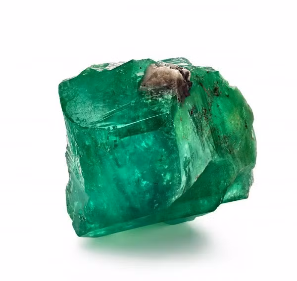 Sau nhiều thử nghiệm, các chuyên gia đã xác nhận đây là viên kim cương thô có độ cứng và độ dẫn nhiệt tương đối cao chứ không phải dạ minh châu như ông Vương phán đoán.