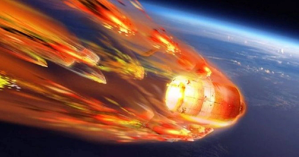 Tên lửa SpaceX Falcon 9 dùng trong vụ phóng Đài quan sát khí hậu không gian sâu (DSCOVR) cách đây 7 năm. Nhưng kể từ khi hết nhiên liệu, tên lửa nặng 4,4 tấn được cho là đã bị hỏng, và di chuyển với quỹ đạo hỗn loạn.