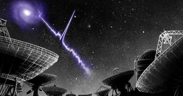 Chớp sóng vô tuyến mới mang tên FRB 20200120E, có nguồn gốc từ thiên hà M81 cách chúng ta 11,7 triệu năm ánh sáng, khiến nó trở thành chớp sóng vô tuyến nhanh ngoài thiên hà gần nhất được biết đến, gần hơn đến 40 lần so với cái xếp vị trí thứ nhì.