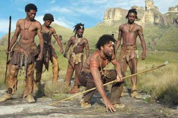 Có vẻ như những chiến binh cổ đại này đã sống cùng và chết cùng các quái thú kỳ dị trong suốt cuộc di cư từ châu Phi đến châu Âu - châu Á diễn ra vào 1,8 triệu năm trước.