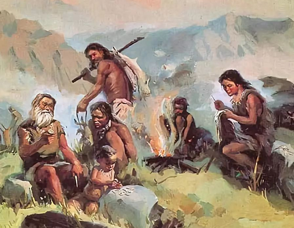 Bên cạnh hài cốt, xung quanh khu vực này còn phát hiện thêm nhiều công cụ chặt, rìu tay... bằng đá lửa và đá bazan, cùng rất nhiều xương của các "quái thú" tuyệt chủng như cọp răng kiếm, ma mút, trâu khổng lồ...