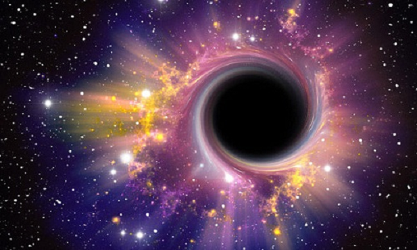 Sau khi đối chiếu các khả năng khác nhau và dữ liệu từ 8 đợt quan sát của Kính viễn vọng không gian Hubble, các nhà khoa học kết luận chỉ có lỗ đen mới đáp ứng được tất cả các dấu hiệu.