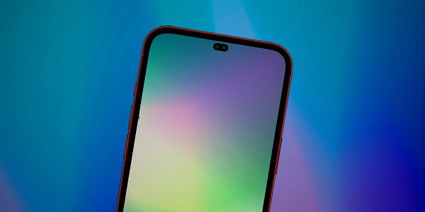 Trước đó, Ross Young, người từng đưa ra nhiều dự đoán chính xác về các thiết bị chưa ra mắt của Apple, cũng nói hai phiên bản Pro của iPhone 14 sẽ có cụm camera trước và cảm biến dạng viên thuốc kết hợp đục lỗ.