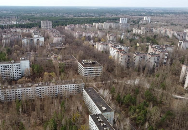 Vùng Cấm Chernobyl rộng lớn và trống trải xung quanh địa điểm xảy ra thảm hoạ hạt nhân tồi tệ nhất thế giới là một lời cảnh tỉnh cho những sai lầm của con người.