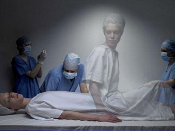 “Bộ não của con người có thể vẫn hoạt động và liên kết với nhau thậm chí sau khi cơ thể chuyển sang trạng thái tim ngừng đập. Thậm chí, trong khoảnh khắc đó, bộ não còn có thể được lập trình để sắp xếp lại toàn bộ ký ức” - các nhà nghiên cứu cho hay.