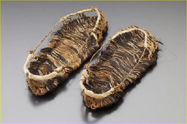 Bức thư tình đầy cảm động này được tìm thấy trên ngực của Eun Tae, tiết lộ nỗi buồn, sự mất mát, khổ đau mà vợ của người quá cố phải chịu đựng. Cả bức thư toát lên một sự buồn đau tột độ của người phụ nữ đang mang thai nhưng bị rời xa.