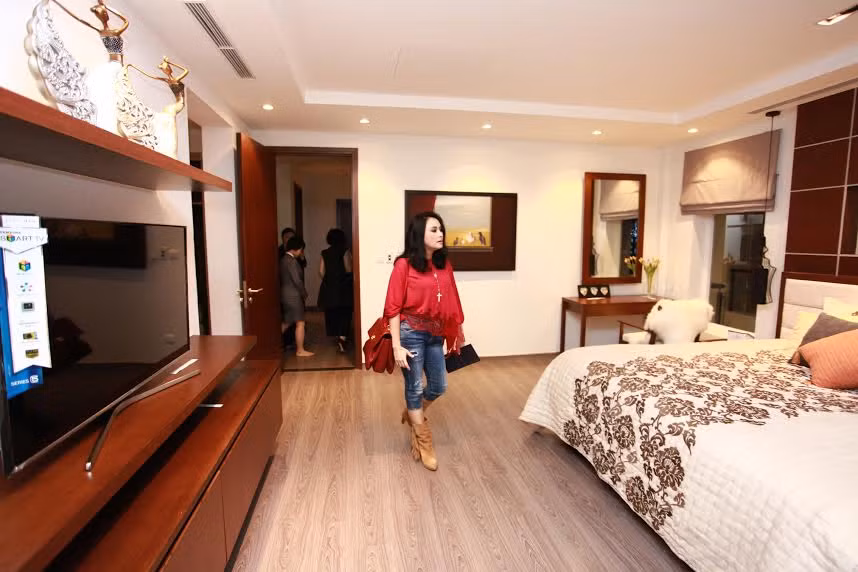 Nội thất bên trong phòng ngủ tại biệt thự mẫu FLC L’Amoura.