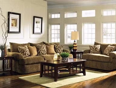 Ở những không gian hiện đại, màu nâu được sử dụng khá phổ biến. Mọi người dễ dàng bắt gặp sàn gỗ nâu hay trần được ốp màu nâu. Ngoài ra, những nội thất nâu như rèm, ghế sofa, giường, tủ... vừa giúp căn phòng thêm gần gũi, tự nhiên, vừa tạo nét đẹp xinh xắn, dễ nhìn cho không gian.