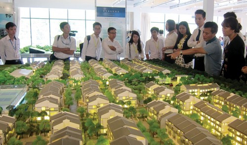 Năm 2015, hoạt động mở bán dự án nhà liền kề, biệt thự dù đã nhiều hơn năm 2014, nhưng ít dự án tạo ra sự đột biến về thanh khoản.