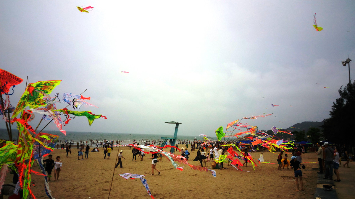 Phat hoang nhung bai bien “nem chat nguoi” tu Bac chi Nam-Hinh-7