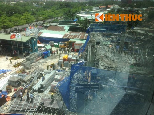 1. Sập giàn giáo ở TP HCM, nhiều người thương vong. Sáng 10/7/2015, một giàn giáo khá lớn của công trình xây dựng Saigon South Office 1 ở góc đường Nguyễn Văn Linh- Nguyễn Hữu Thọ (phường Tân Phong, quận 7) bất ngờ đổ sập.