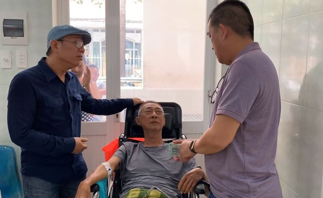 Benh ung thu cua nghe si Le Binh chuyen bien xau