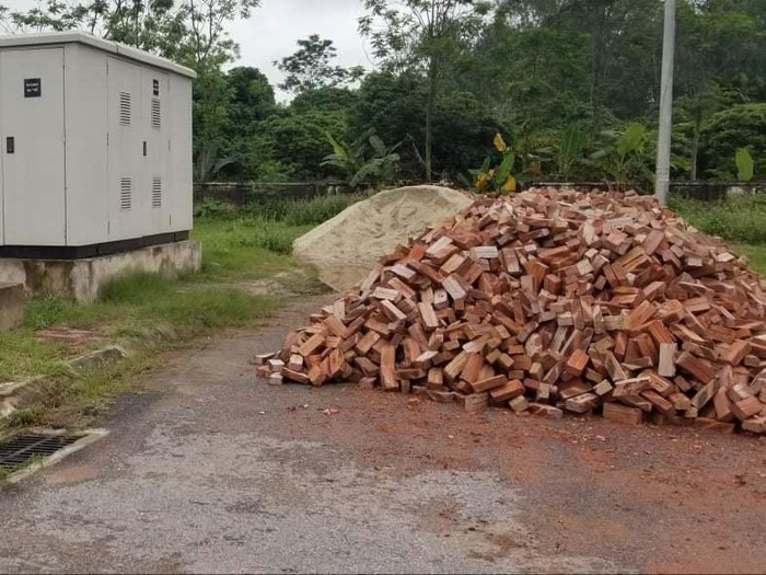 Be trai bi cho can chet: Loi ke dau don tu nguoi cuu