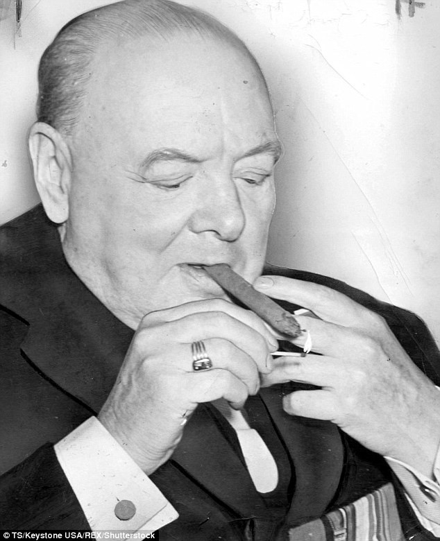 Theo Thủ tướng Churchill, những điếu xì gà giúp ông giải tỏa những căng thẳng, giữ ổn định và cân bằng tâm lý khi giải quyết những vấn đề phức tạp.