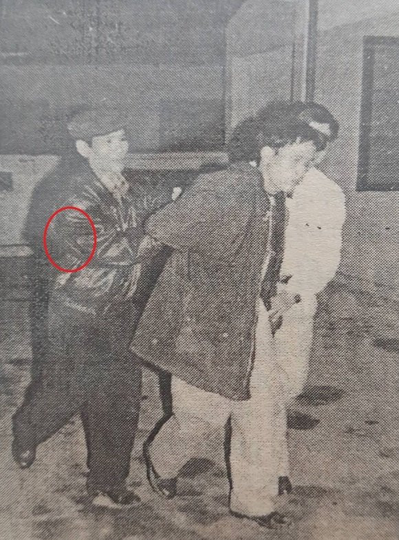 Hanh dong cua nguoi dan ong khien nu quai cho Kim Lien tai mat-Hinh-2