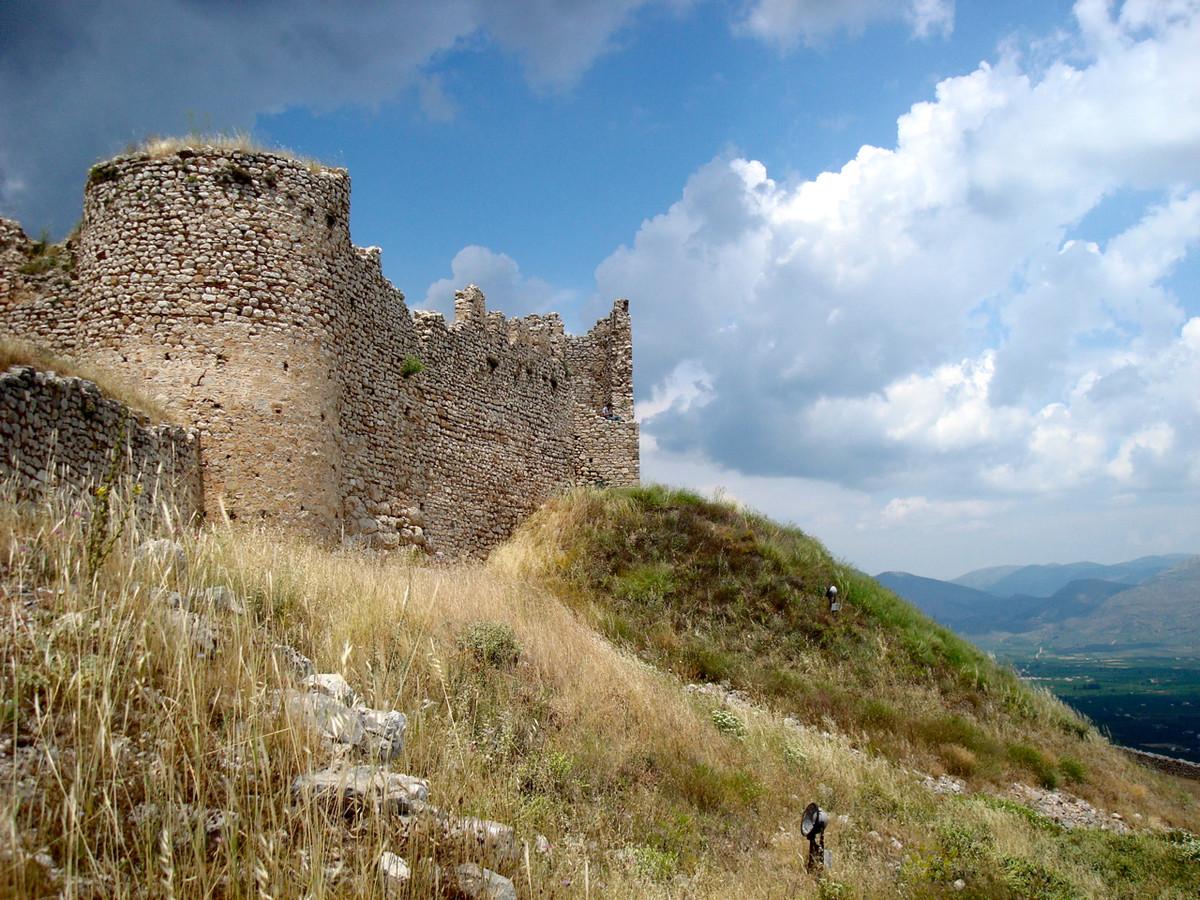 Thành phố Argos là thành phố lâu đời nhất ở Hy Lạp. Đây cũng là một trong những nơi có người sinh sống sớm nhất nhất trên Trái đất.