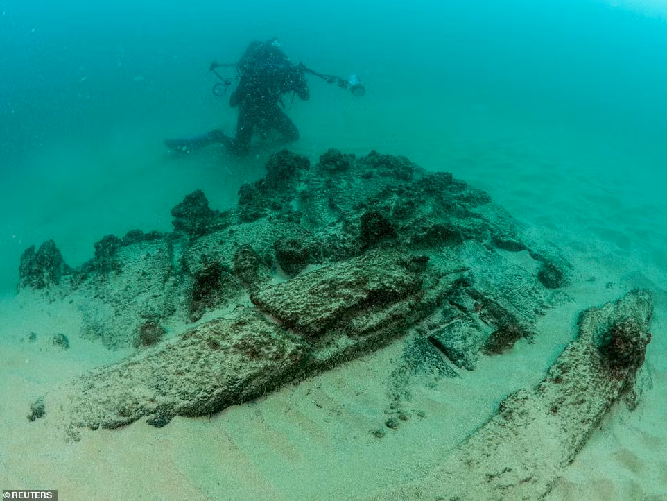 Trước phát hiện này, các nhà khảo cổ Bồ Đào Nha nhận định con tàu đắm 400 tuổi trên là phát hiện dưới nước quan trọng nhất tại quốc gia này trong 2 thập kỷ qua.