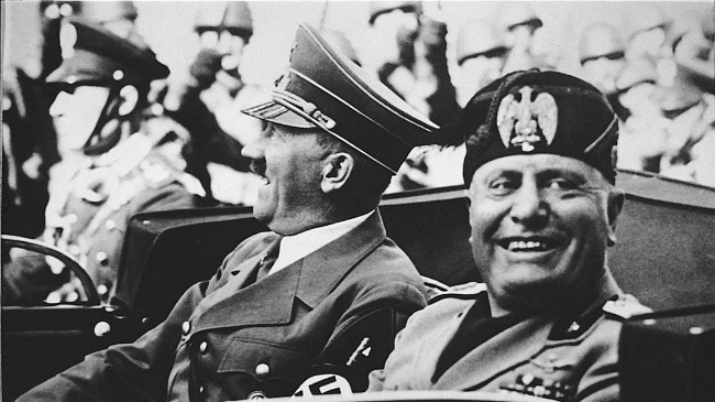 Một trong những nhà tâm linh của Himmler tuyên bố đã tìm được tung tích của Mussolini. Theo người này, trùm phát xít Italy bị giam giữ trên một hòn đảo phía tây Naples. Tuy nhiên, khi ấy, quan chức Đức quốc xã không tin tưởng và lắng nghe ý kiến của nhà tâm linh trên.