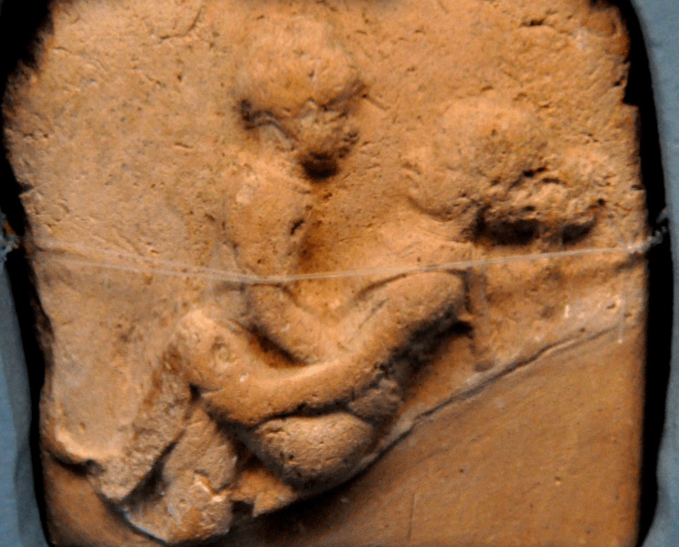 Nếu một cô dâu thuộc nền văn minh Lưỡng Hà thời xưa không thể mang thai sau đêm tân hôn thì cuộc hôn nhân bị xem không có hiệu lực. Khi ấy, chú rể sẽ trả lại cô dâu cho nhà mẹ đẻ.