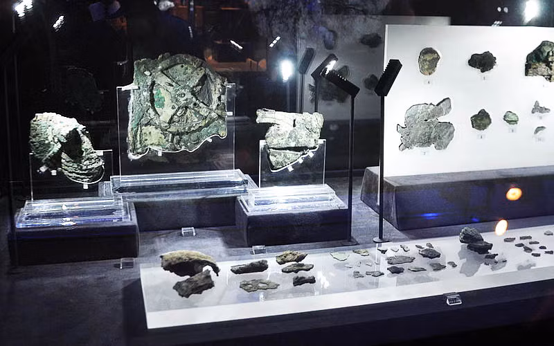 Su that kinh ngac ve co may tinh thien van di truoc thoi dai