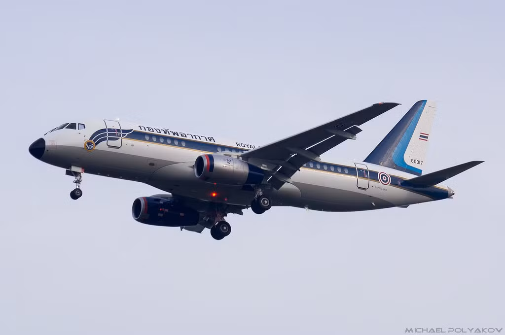 Trong ảnh, một trong hai chiếc chuyên cơ VIP mới của Không quân Thái Lan đang bay thử nghiệm tại Nga.