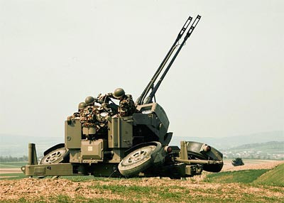 Vừa qua, những hệ thống phòng không 35 mm của Quân đội Thổ đã trải qua một chương trình hiện đại hóa đến cấp độ GDF-005. Hệ thống bao gồm 4 nòng pháo 35 mm, được pháo thủ điều khiển từ một trạm độc lập thông qua đường cáp; cơ số đạn của mỗi nòng được tăng lên 124 viên.