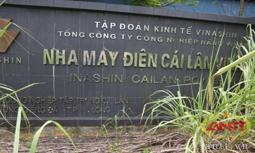 Dấu tích một thời của Vinashin, nay là Tổng công ty Công nghiệp Tàu thủy Việt Nam SBIC. Ảnh: Nghi Điền