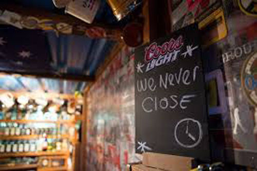 Quán cà phê này còn đặc biệt ở chỗ nó đón khách vào bất cứ thời gian nào dù ngày hay đêm.