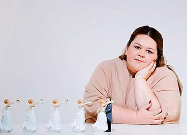 Phụ nữ đầy đặn mập mạp thường có tướng ích phu vượng tử, tướng phú quý. Điều này là mong muốn của mọi người đàn ông trong gia đình. Phụ nữ tròn trịa có tướng giàu sang, nếu như một người đàn ông không có khả năng sẽ không thể mang lại cuộc sống hạnh phúc cho vợ, mà những người phụ nữ tròn trịa thì khiến cho nhiều người tin rằng họ rất hạnh phúc.