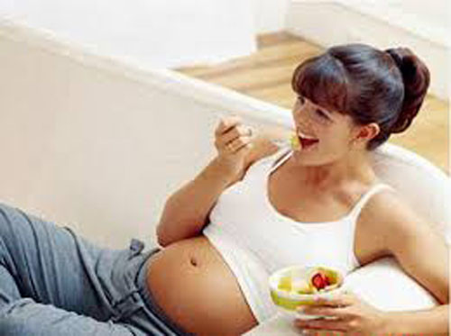 Kết hợp 2 loại quả này sẽ có một loại nước ép không chỉ mang giá trị dinh dưỡng cao mà còn chống lại được tình trạng ốm nghén cho các mẹ bầu.