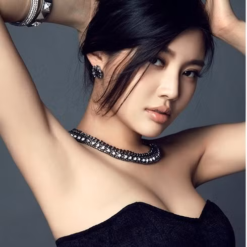 Tuy nhiên tuyến mồ hôi nách chủ yếu để phân biệt mùi giới tính, chứ không có nhiều tác dụng đối với cơ thể người.