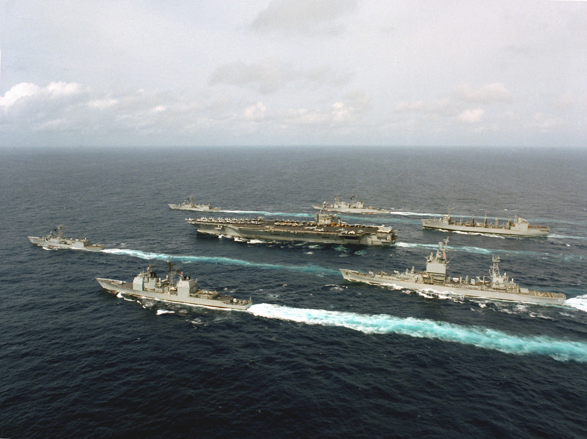 Nhóm CSG-1 bao gồm tàu sân bay USS Carl Vinson (CVN-70), Cánh Không quân số 2 biên chế trên tàu sân bay, tàu tuần dương tên lửa dẫn đường lớp Ticonderoga USS Princeton (CG-59) và Hải đội khu trục DESRON 1, bao gồm tàu chiến lớp Arleigh Burke, các tàu khu trục mang tên lửa dẫn đường USS Hopper (DDG-70), USS Kidd (DDG-100), USS Sterett (DDG-104) và USS William P. Lawrence (DDG-110).