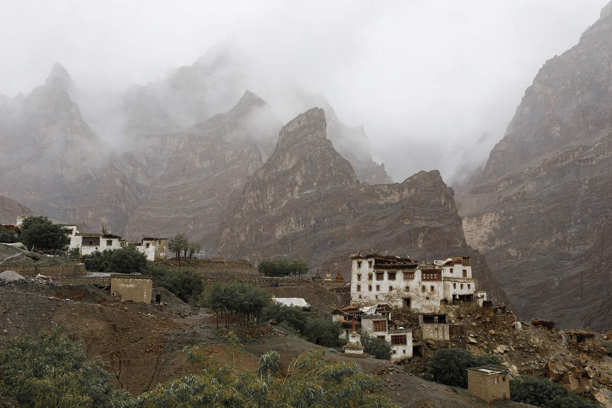Bước vào ngôi làng biệt lập giữa lòng thiên nhiên hùng vĩ ở miền Bắc Ấn Độ này, bạn sẽ khám phá ra một cuộc sống hoàn toàn khác biệt.