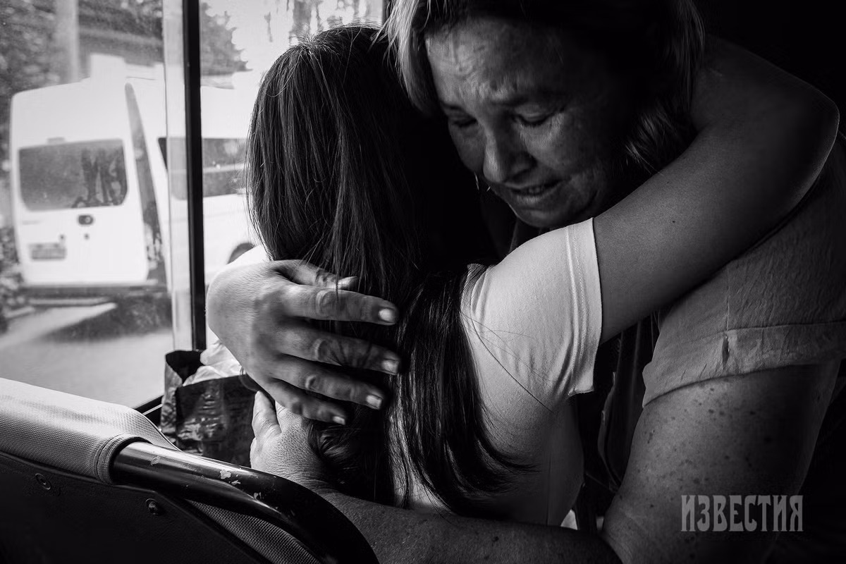 Mặc dù phải tạm thời rời xa nhà cửa, nhưng người dân tỉnh Kursk luôn giữ vững niềm tin và quyết tâm quay trở lại sau khi quân đội nước này giành lại quyền kiểm soát vùng đất. 