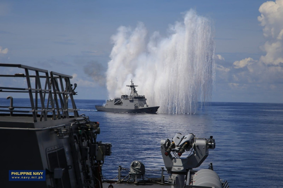 Ngày 27/4/2023, Jose Rizal đã tham gia vào vụ đánh chìm tàu BRP Pangasinan là một phần của cuộc tập trận Balikatan 2023. Ngày 15/6/2023, Jose Rizal đã đến Ulsan, Hàn Quốc để bảo dưỡng và tái trang bị lần đầu tiên. Việc tái trang bị cả hai tàu trong lớp đã hoàn thành tính đến tháng 9/2023.