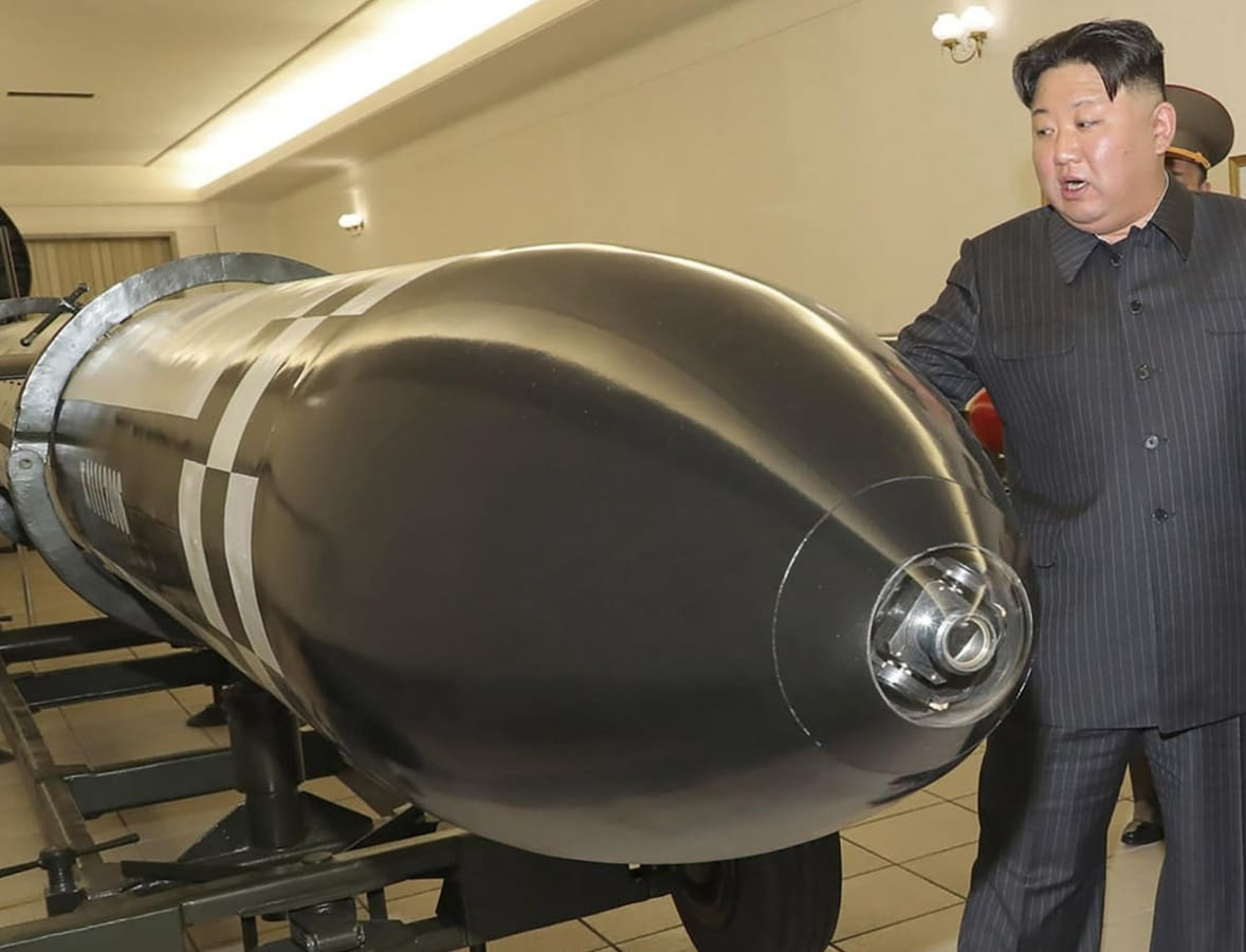 Triều Tiên tuy vẫn đang gặp nhiều khó khăn trong việc phát triển tên lửa đạn đạo tầm xa, nhưng nước này vẫn đạt được nhiều tiến bộ trong việc phát triển vũ khí tấn công dưới nước tầm xa.