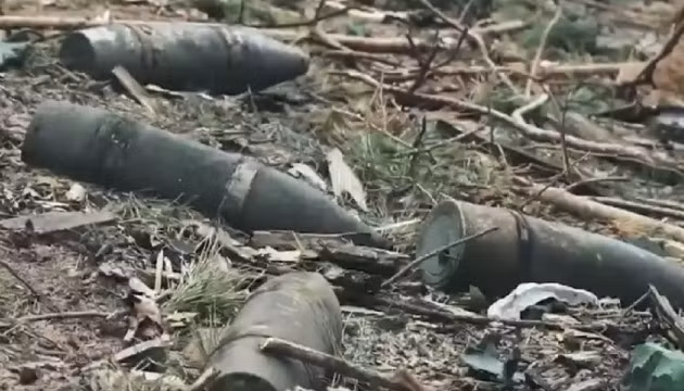 Được biết, sau khi cơ quan tình báo Nga phát hiện ra kho vũ khí quân sự bí mật của Ukraine, Quân đội Nga đã nhanh chóng tiến hành cuộc tấn công bằng tên lửa Iskander và kho vũ khí này đã bị phá hủy ngay tại chỗ.