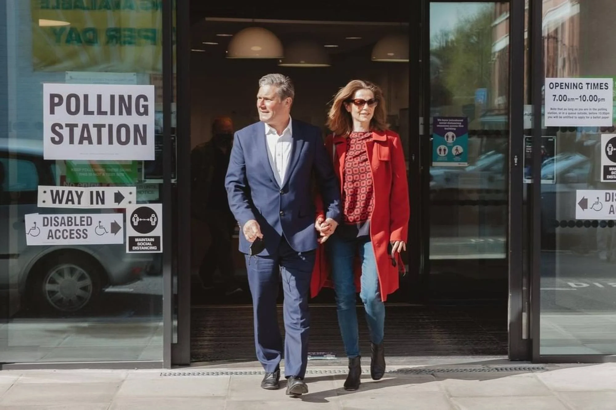 Victoria theo học tại trường Tiểu học Gospel Oak, nơi chị gái Judith của bà từng là giáo viên, và sau đó là trường Trung học Channing ở Highgate. Bà tiếp tục học luật và xã hội học tại Đại học Cardiff, nơi bà nổi tiếng với vai trò là chủ tịch hội sinh viên.