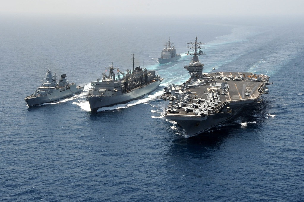 Ngày 14/10/2023, USS Dwight D. Eisenhower và nhóm tàu tấn công của nó, bao gồm tàu tuần dương Sea Philippin và các tàu khu trục Laboon , Mason và Gravely, được cử tới khu vực phía Đông Địa Trung Hải để thay thế cho tàu USS Gerald R . Ford. Đây là nhóm tàu sân bay thứ hai được gửi đến khu vực để ứng phó với cuộc xung đột giữa Israel với Hamas.