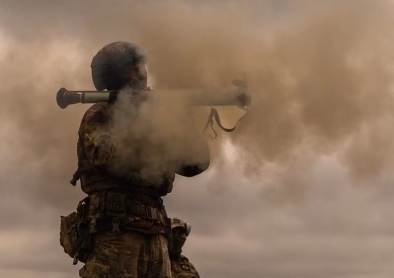 Theo trang Top War, cuộc tấn công vào khu vực Kursk đang ngày càng trở thành một cuộc phiêu lưu hoàn toàn thất bại và tạo ra những vấn đề nghiêm trọng cho Quân đội Ukraine ở các khu vực khác của mặt trận. Ảnh: Bộ Quốc phòng Ukraine.