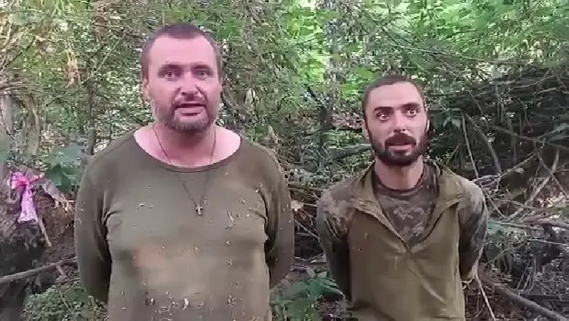 Có thông tin cho biết chỉ hôm nay lực lượng Không quân Nga đã bắt được 10 binh sĩ Ukraine trên đảo. Những chiến binh đã hạ vũ khí ngay khi nhìn thấy lính dù. Điều đáng chú ý là thực sự ngày càng ít chiến binh sẵn sàng chiến đấu. Vào cuối cuộc thẩm vấn, binh sĩ Nga đề nghị các tù nhân trao đổi với Ukraine nhưng họ từ chối, xin ở lại Nga và cố gắng đưa gia đình họ đến đây. Ảnh: Top War.