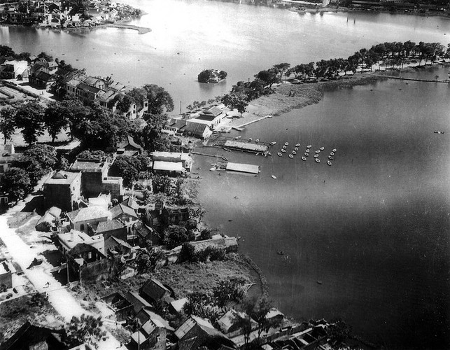 Con gái Janine cũng được đưa ra thủ đô Hà Nội, được chăm sóc chu đáo. Bản thân ông Hai Thành, sau đó cũng đã cùng sống với con gái một thời gian trong một ngôi nhà bên bờ Hồ Tây (Hà Nội).