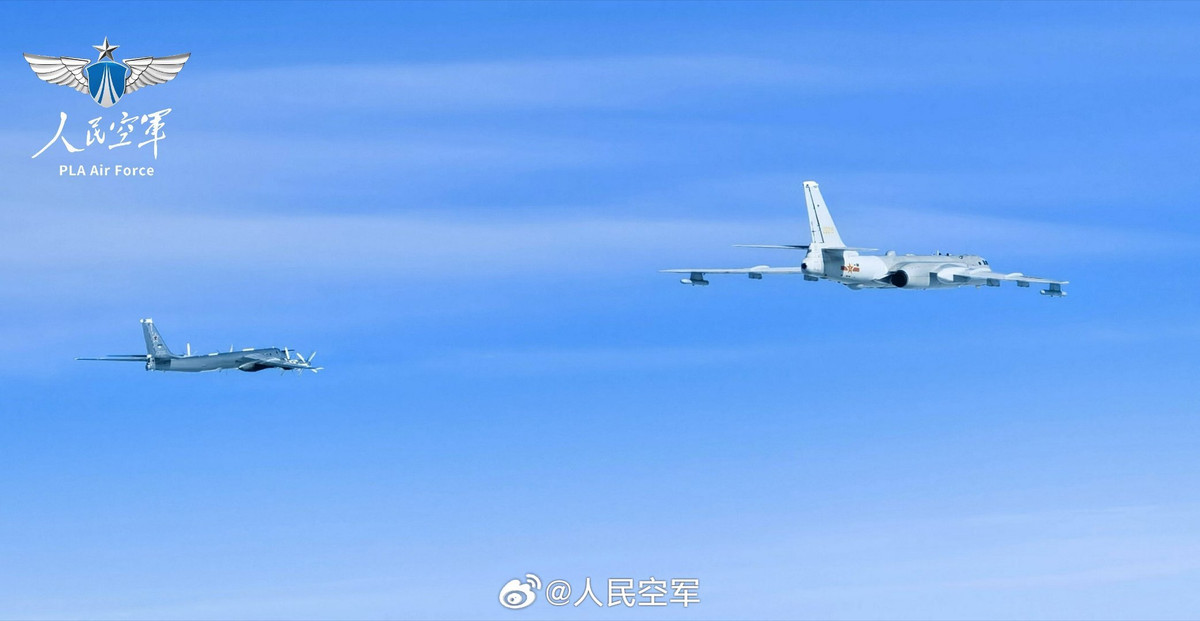 Bà Hicks nhấn mạnh, Trung Quốc và Nga ngày càng hợp tác chặt chẽ ở Bắc Cực, cả về thương mại lẫn quân sự. Trung Quốc không chỉ là nhà tài trợ chính cho các hoạt động khai thác năng lượng của Nga ở Bắc Cực mà còn cùng Nga tiến hành các cuộc tập trận chung ngoài khơi bờ biển Alaska. Ảnh: Trung Quốc và Nga tiến hành tuần tra chiến lược trên không chung trên Biển Bering vào ngày 25/7 (Quân Giải phóng Nhân dân Trung Quốc).