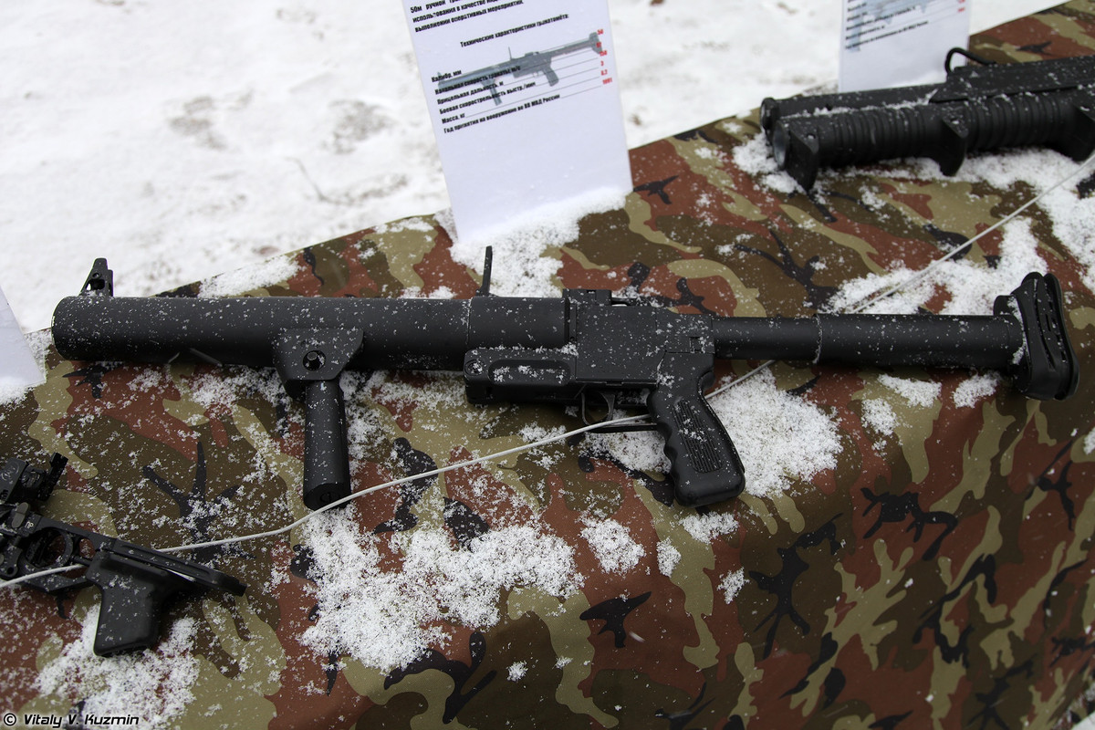 Súng phóng lựu RGS-50M cũng có thể bắn loại đạn phân mảnh GO-50 để tiêu diệt nhân lực và trang thiết bị của đối phương. Loại đạn này có tầm bắn tới 100m, gây sát thương trong phạm vi bán kính 20m.