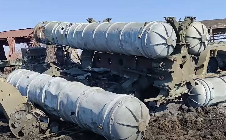 Quân đội Nga cũng đã tấn công nhiều hệ thống tên lửa phòng không, kho đạn dược và các mục tiêu khác của Quân đội Ukraine. Lực lượng phòng không Nga đã bắn hạ một máy bay chiến đấu MiG-29 của Ukraine và đánh chặn nhiều tên lửa, rocket và máy bay không người lái của Ukraine.