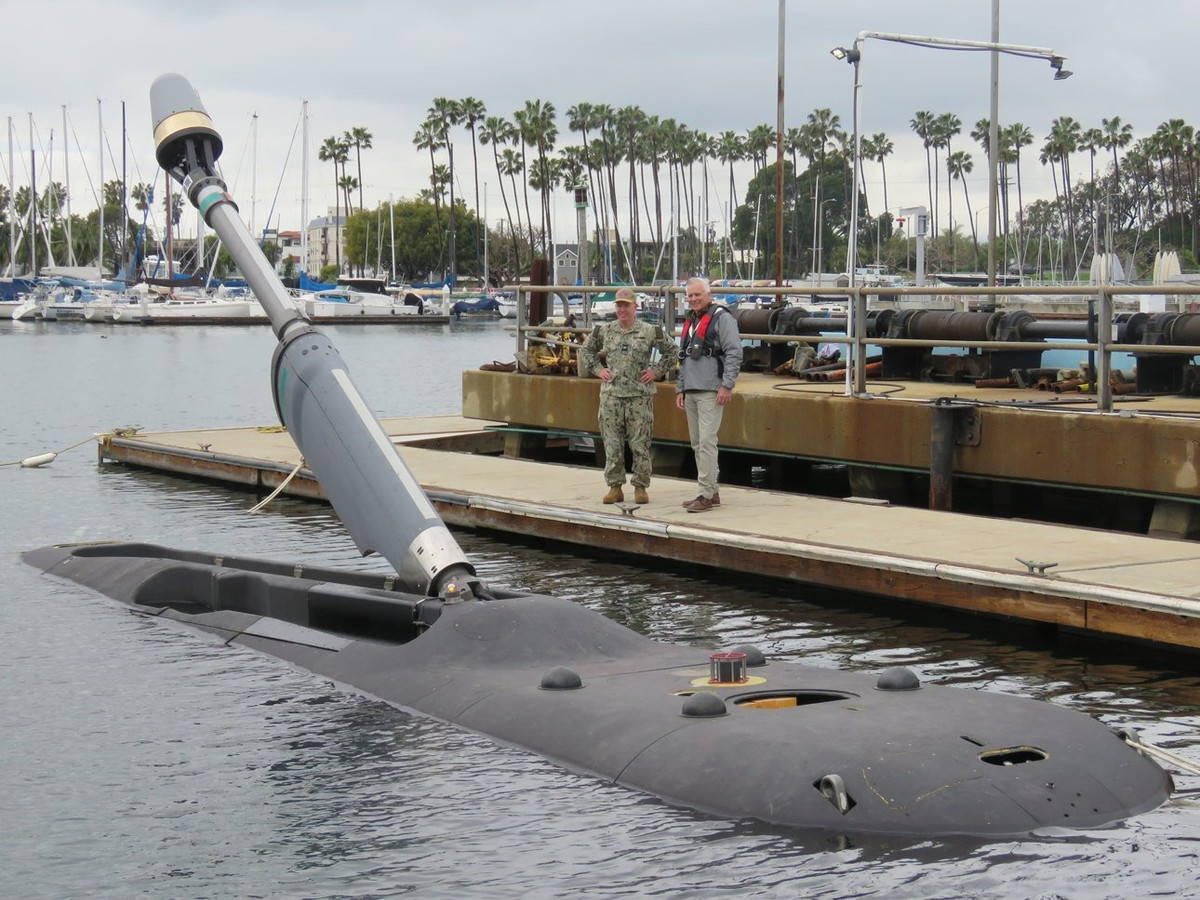 Một tính năng quan trọng khác của Orca là hệ thống động cơ đẩy diesel-điện; cho phép nó chìm trong thời gian dài và di chuyển dưới nước một cách yên tĩnh. Động cơ diesel-điện kết hợp với pin lithium-ion, giúp Orca có thể hoạt động trên biển trong nhiều tháng và di chuyển với tốc độ khoảng 6km/h.